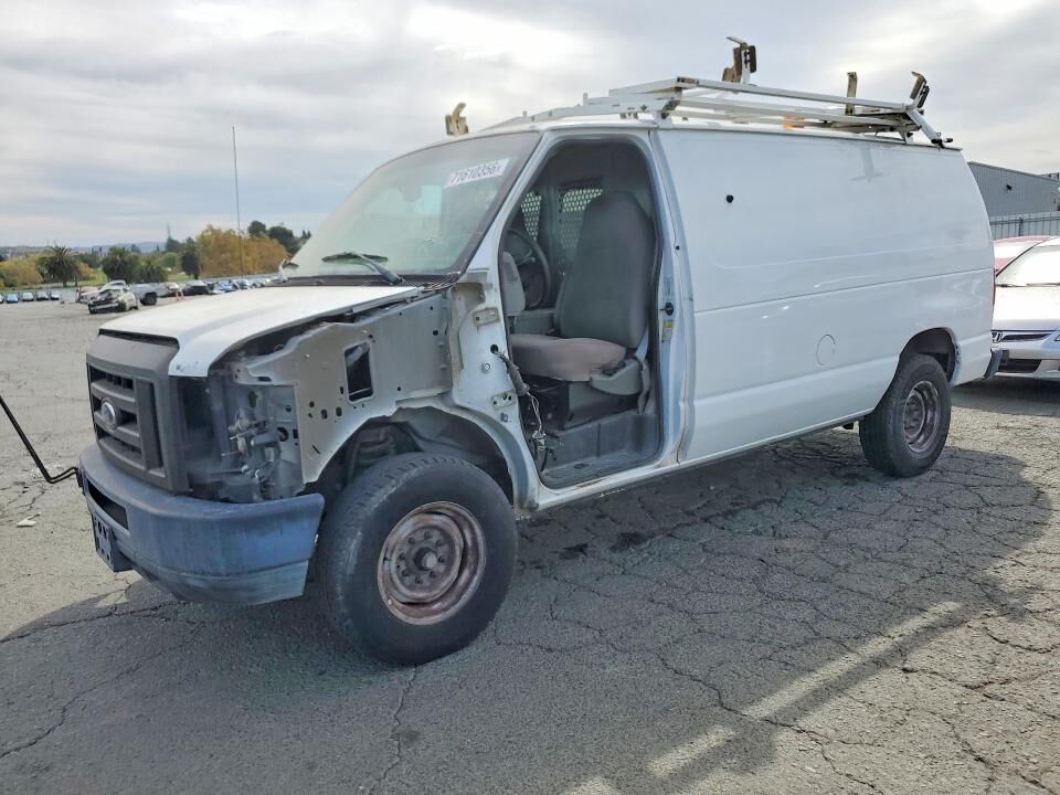 2011 FORD E-250