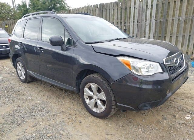 2016 SUBARU Forester