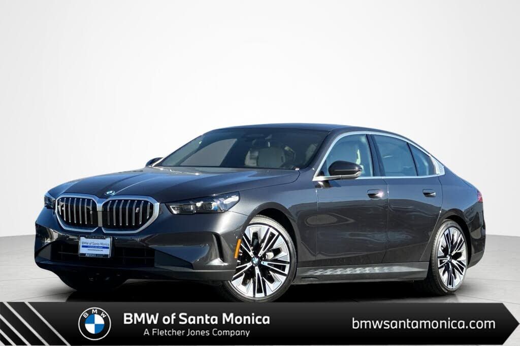 2026 BMW i5