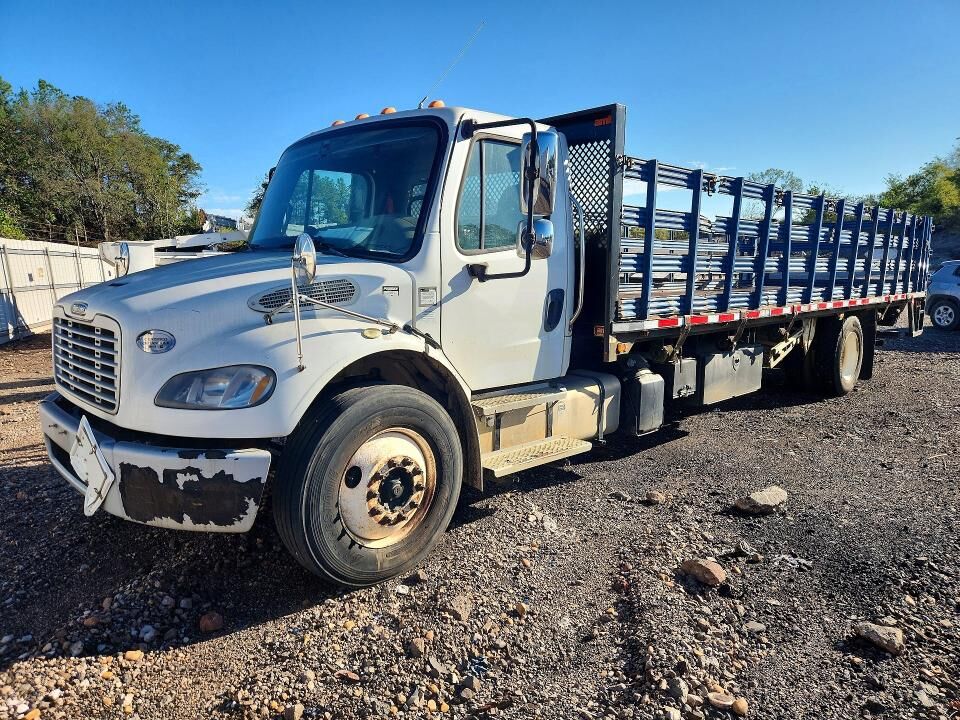 2016 FREIGHTLINER M2