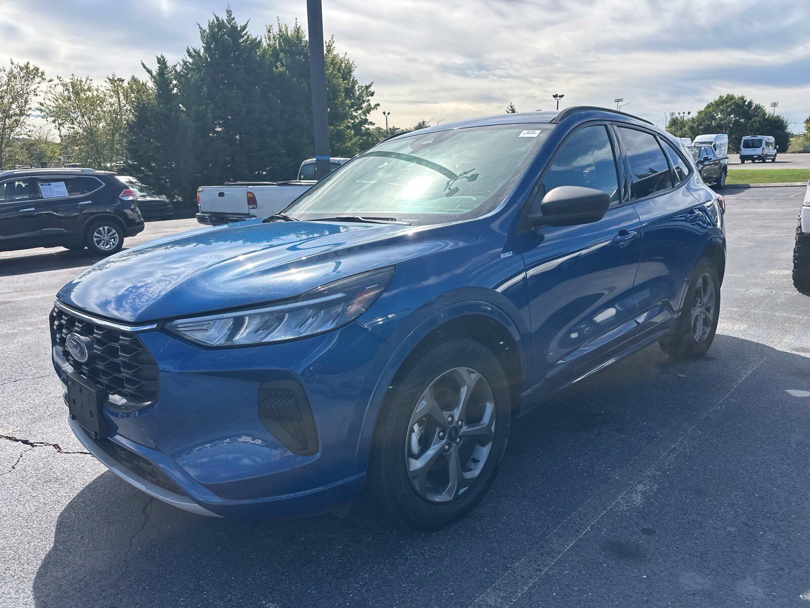2023 FORD Escape