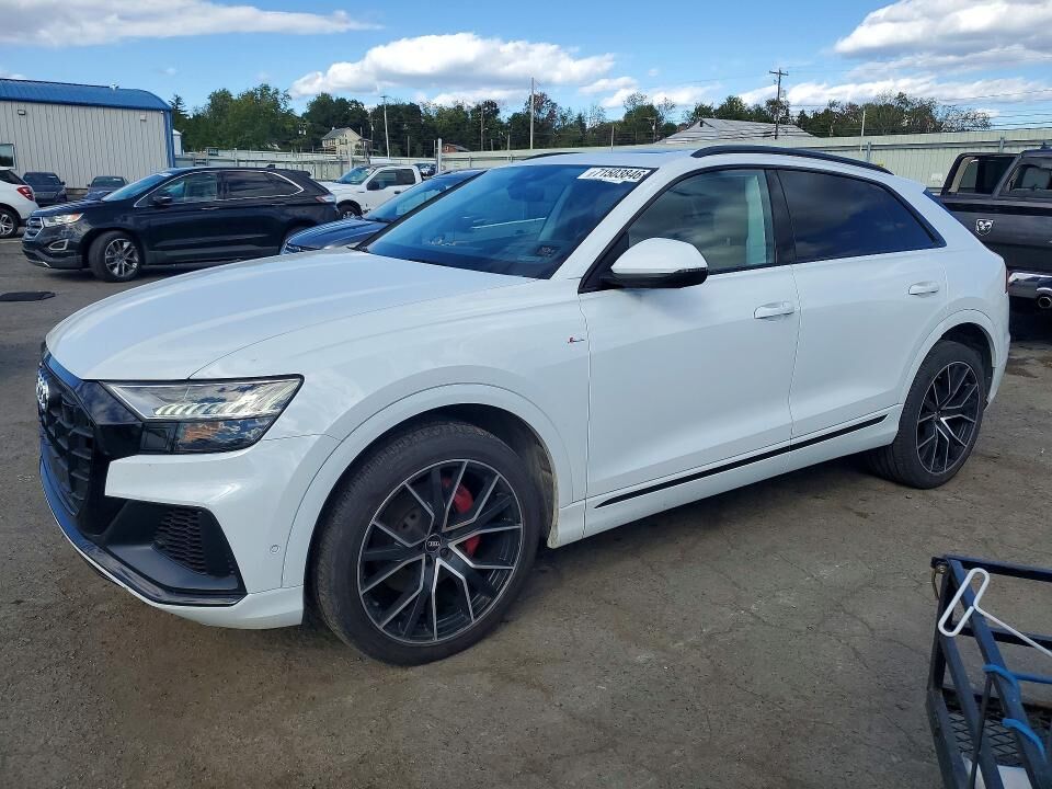 2020 AUDI Q8
