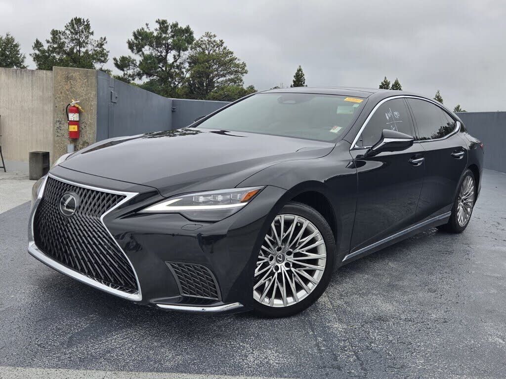 2024 LEXUS LS