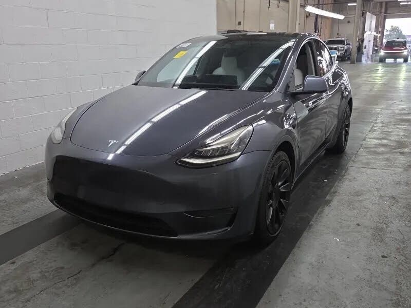 2021 TESLA Model Y