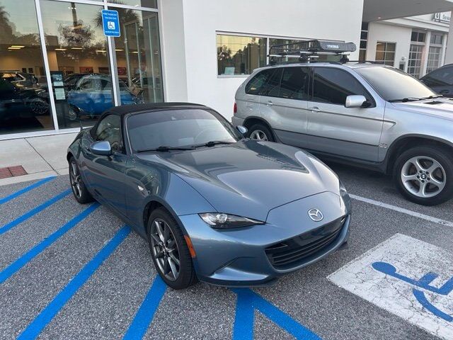2016 MAZDA MX-5