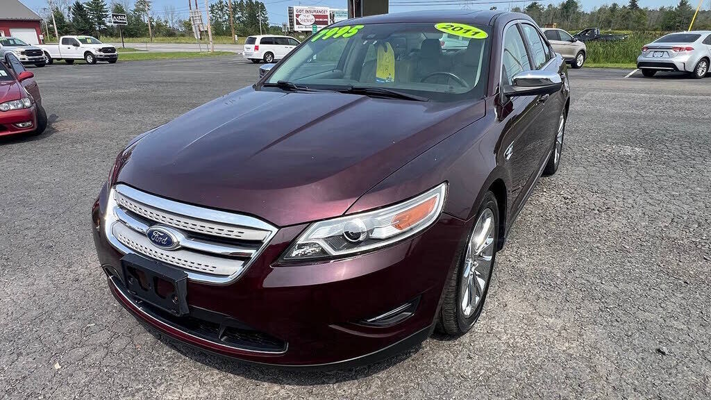 2011 FORD Taurus