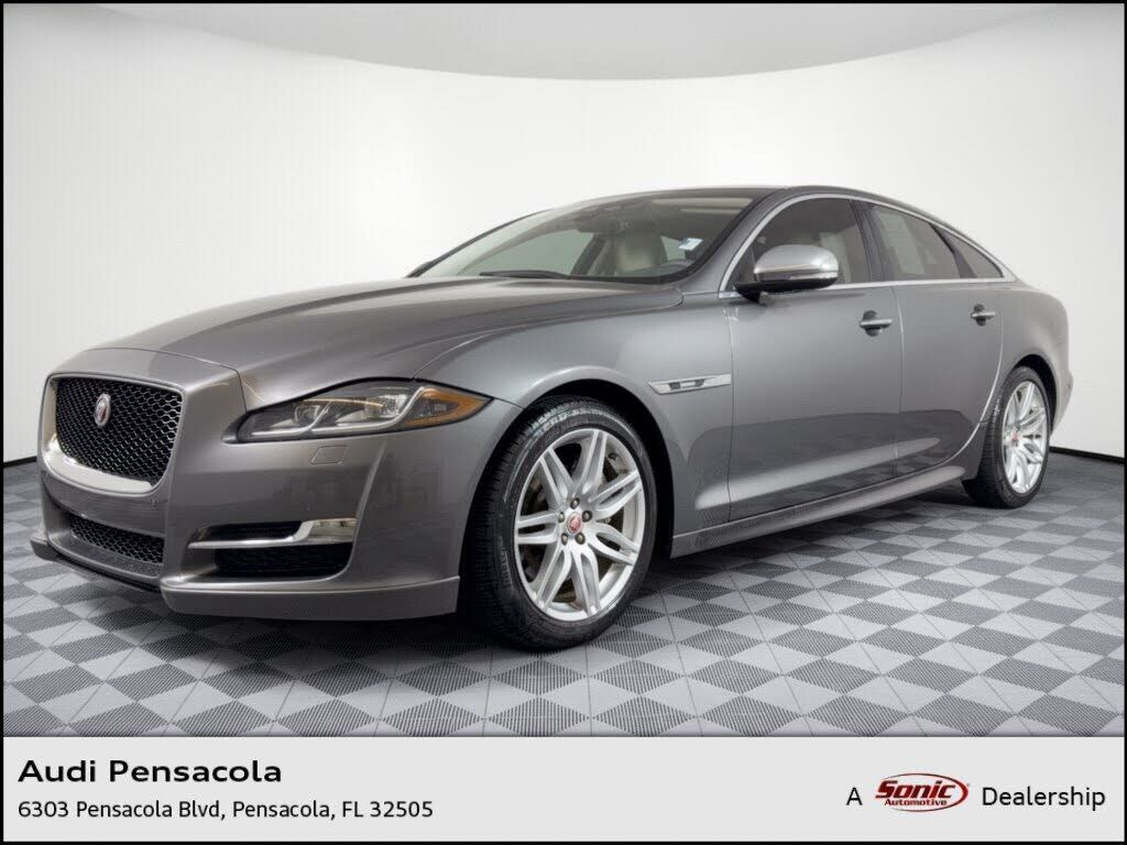 2019 JAGUAR XJ