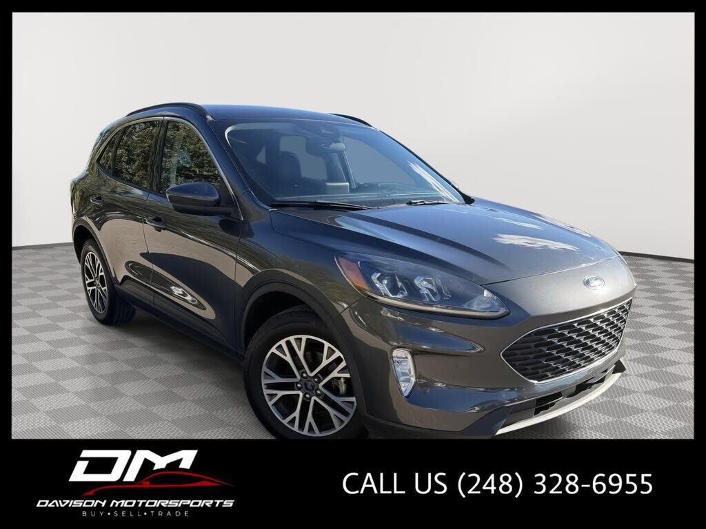 2020 FORD Escape