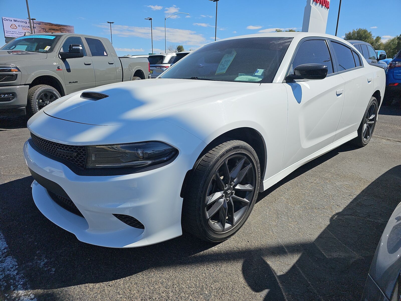2023 DODGE Charger