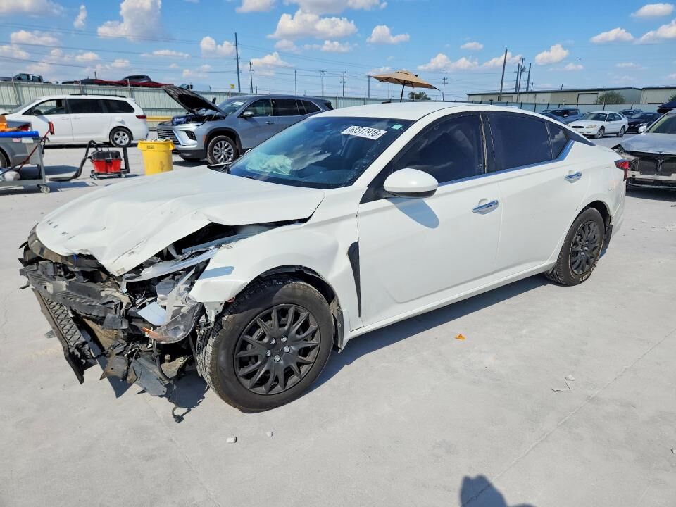 2021 NISSAN Altima