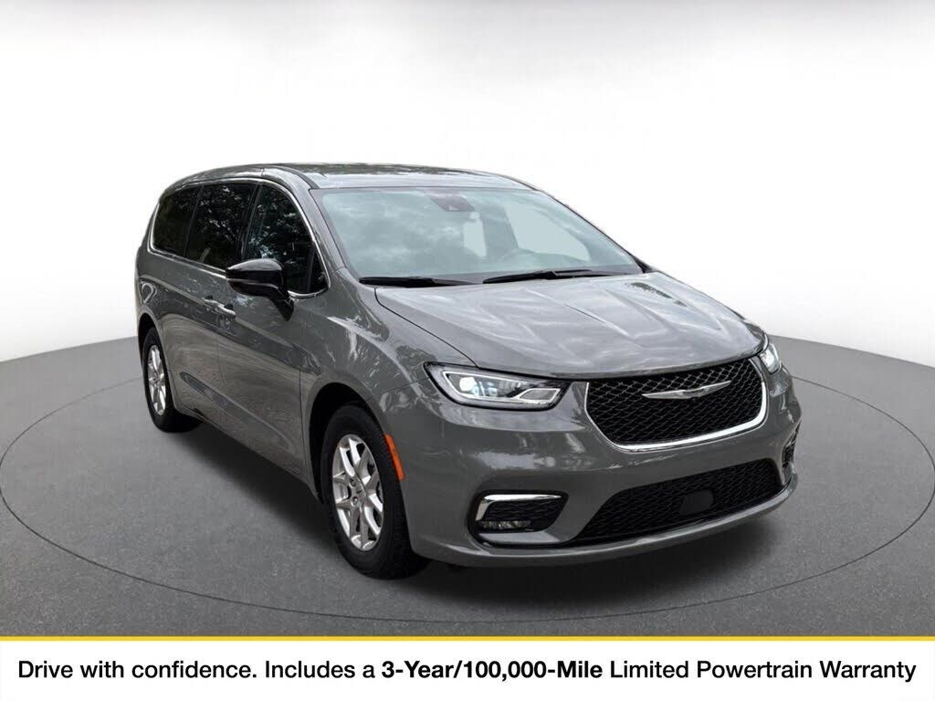 2025 CHRYSLER Pacifica