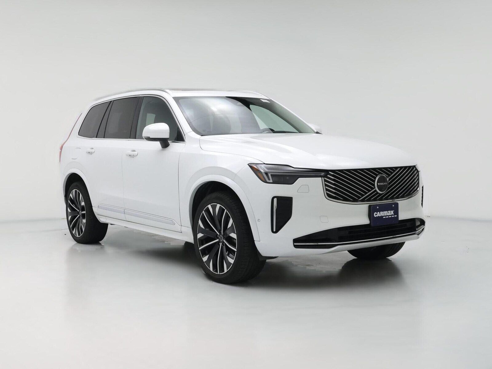 2025 VOLVO XC90