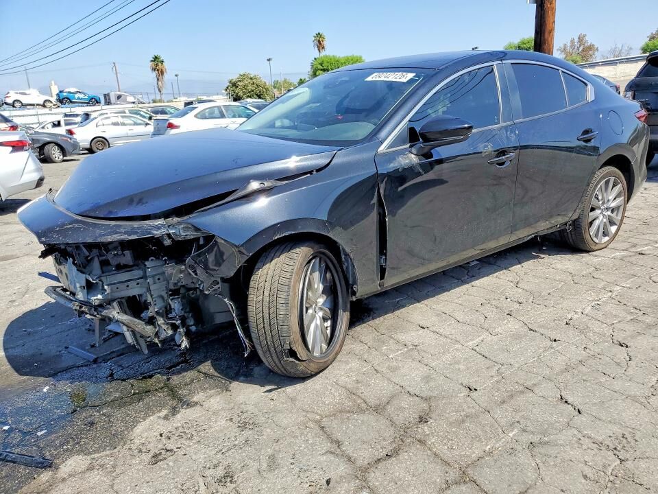 2026 MAZDA Mazda3