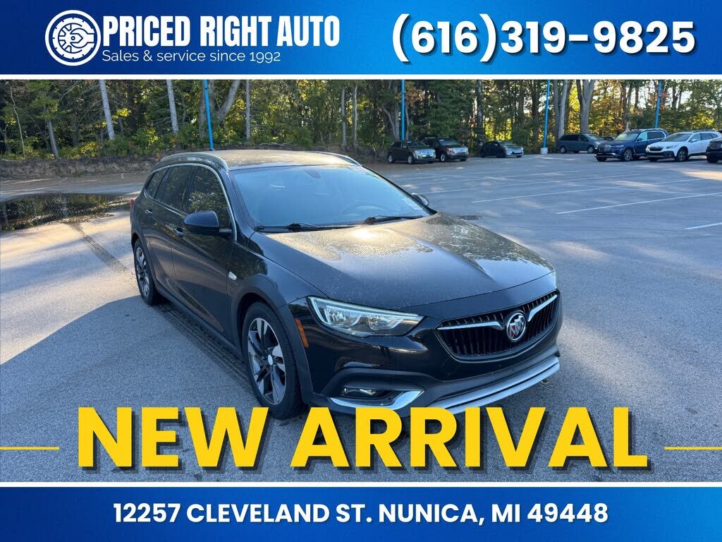 2018 BUICK Regal TourX