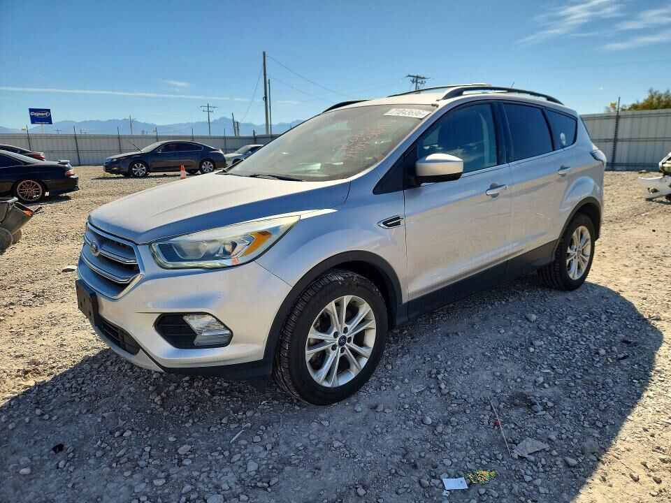2017 FORD Escape