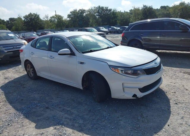 2017 KIA Optima