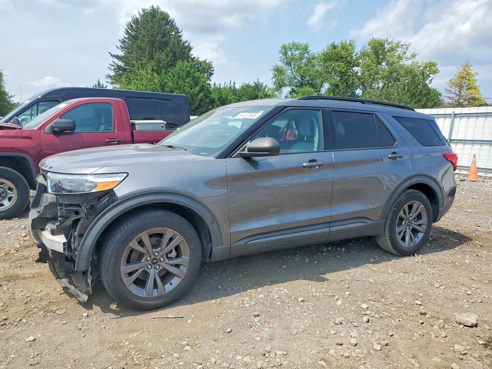 2021 FORD Explorer
