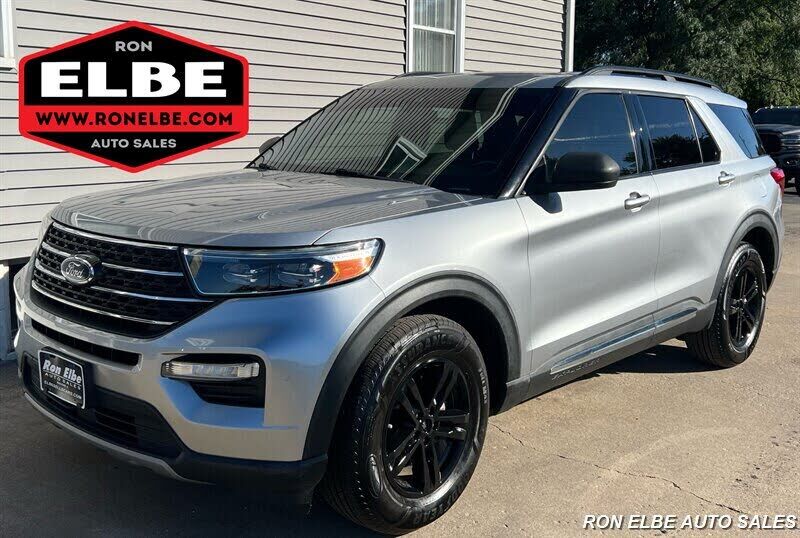 2021 FORD Explorer