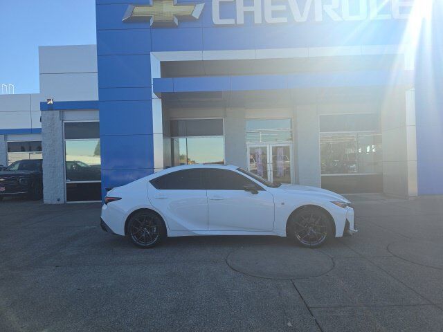 2026 LEXUS IS