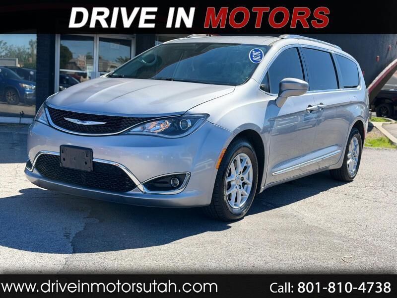 2020 CHRYSLER Pacifica