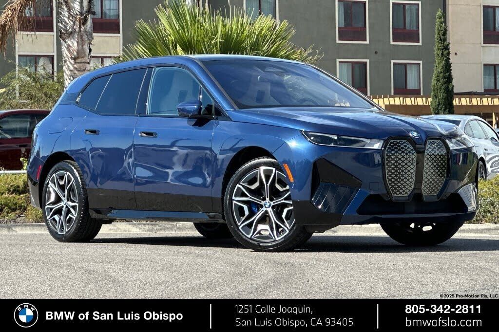 2023 BMW ix