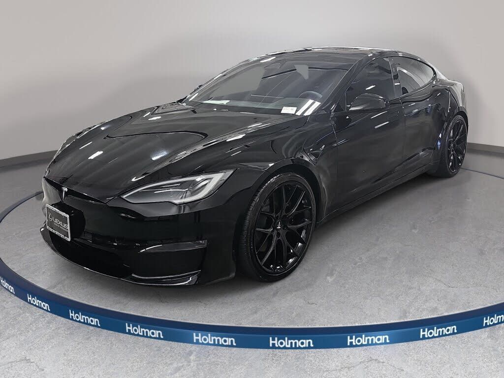 2024 TESLA Model S