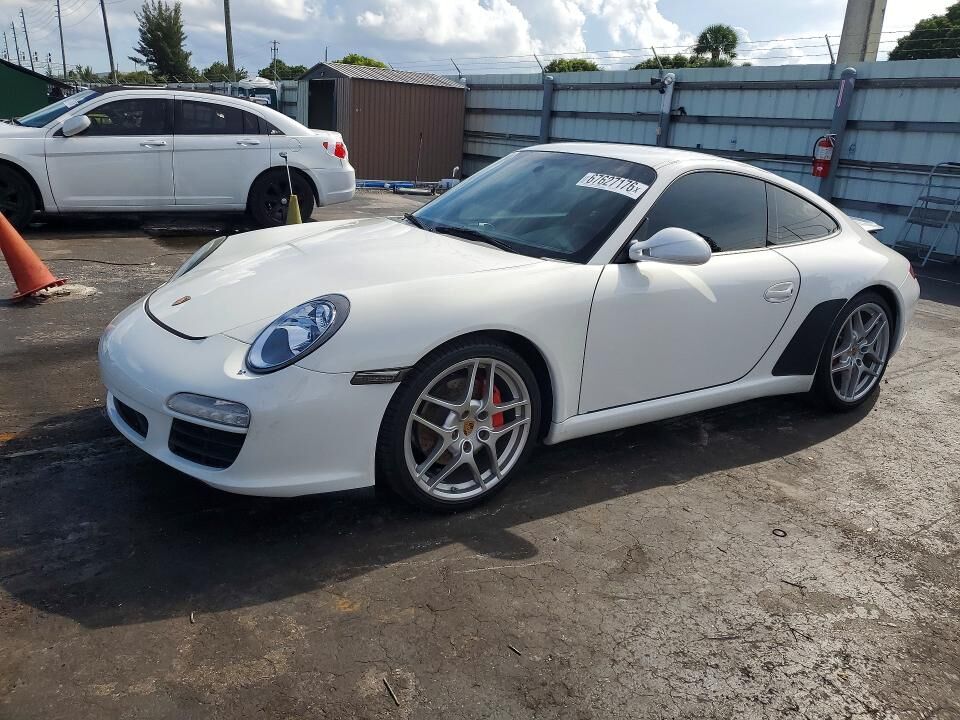2011 PORSCHE 911