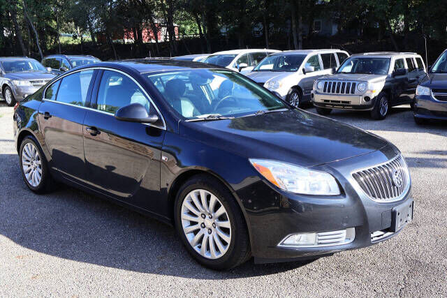 2011 BUICK Regal