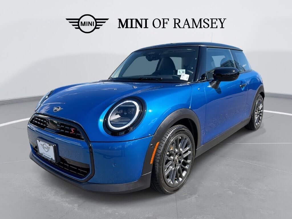 2025 MINI Hardtop