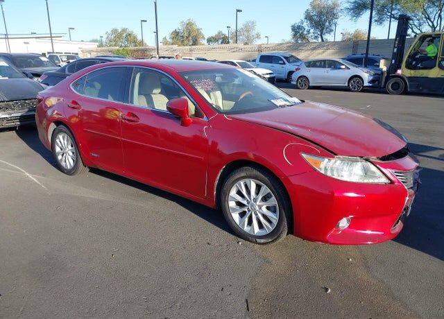 2014 LEXUS ES