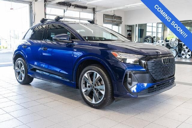 2023 AUDI Q4