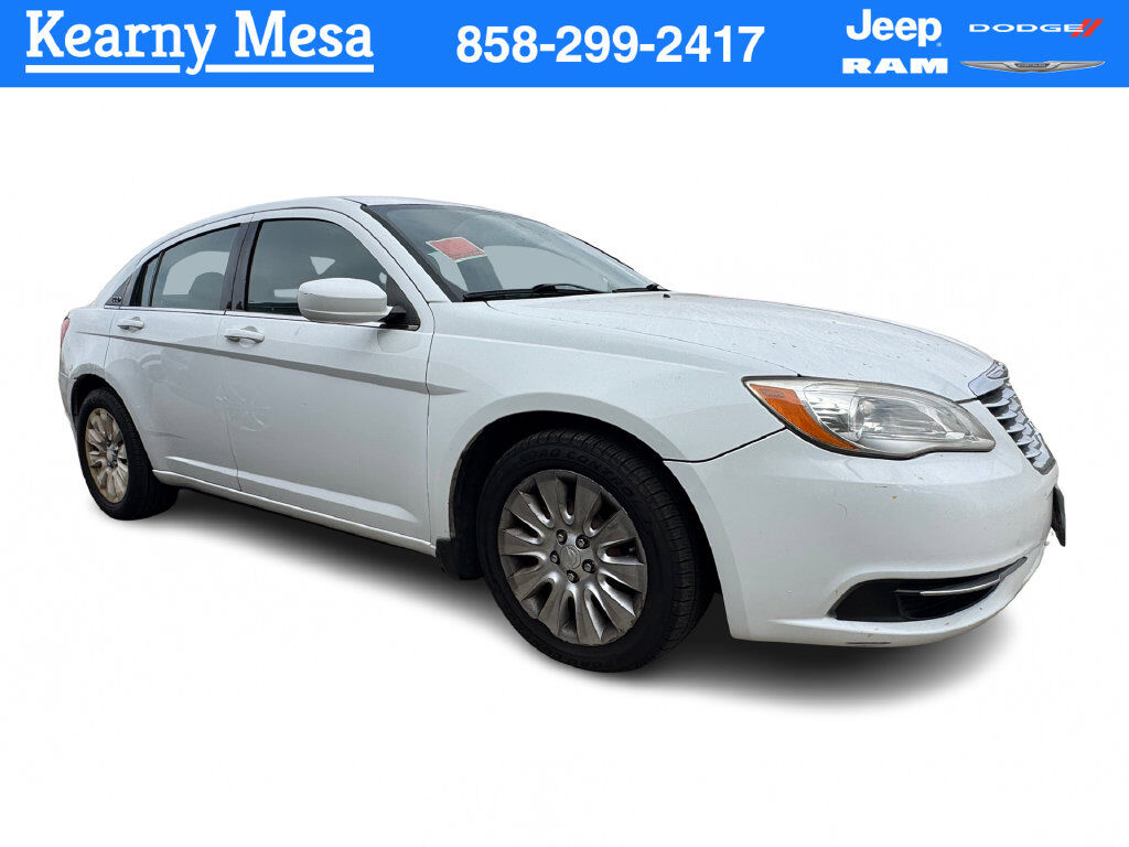 2012 CHRYSLER 200