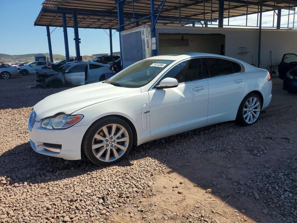 2011 JAGUAR XF