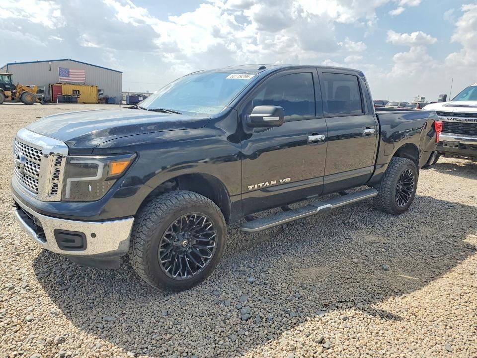 2019 NISSAN Titan