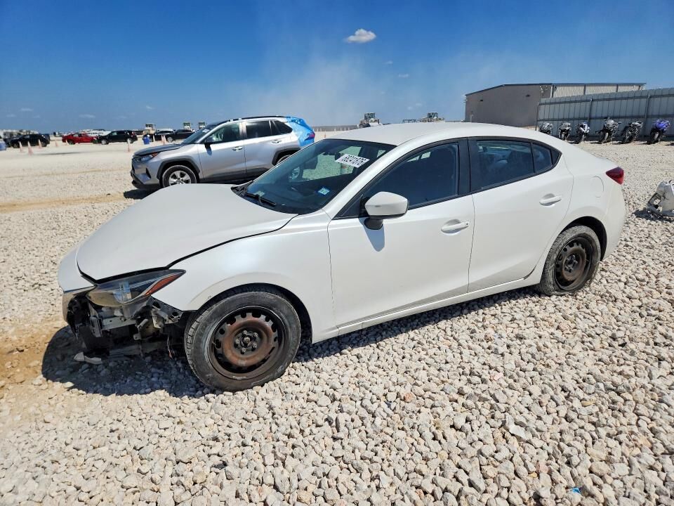 2014 MAZDA Mazda3