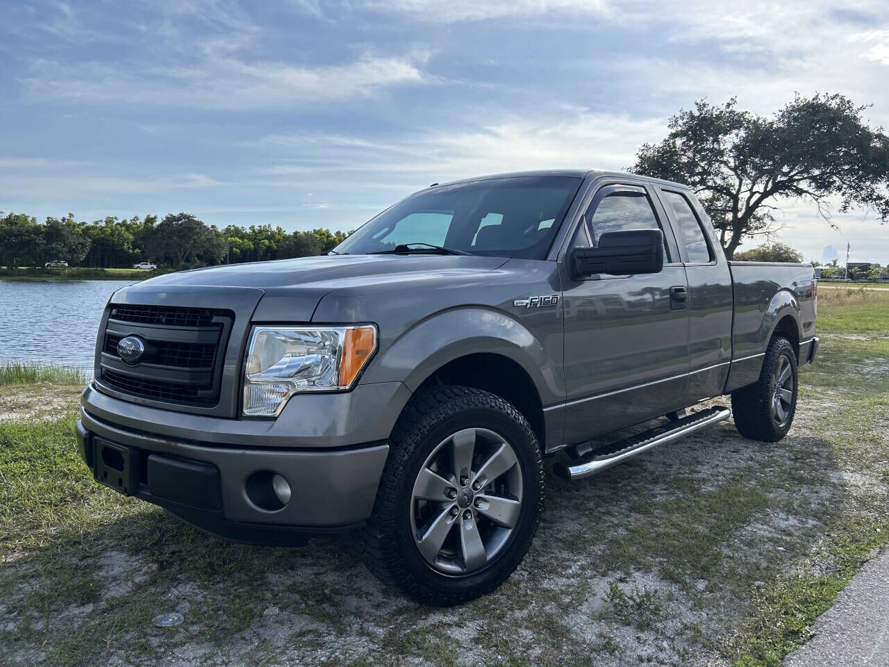 2013 FORD F-150
