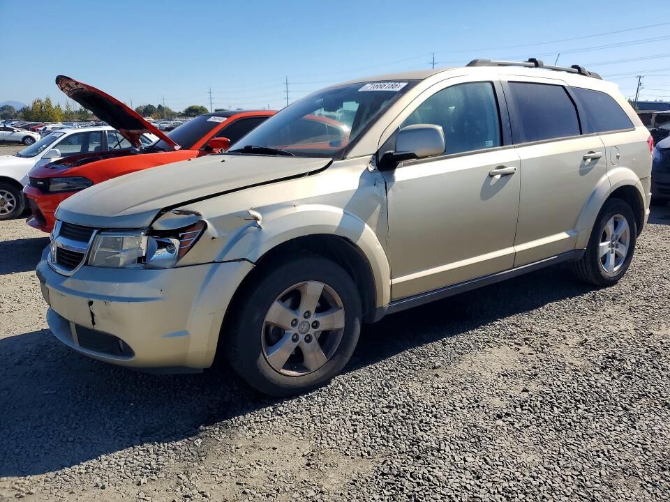 2010 DODGE Journey