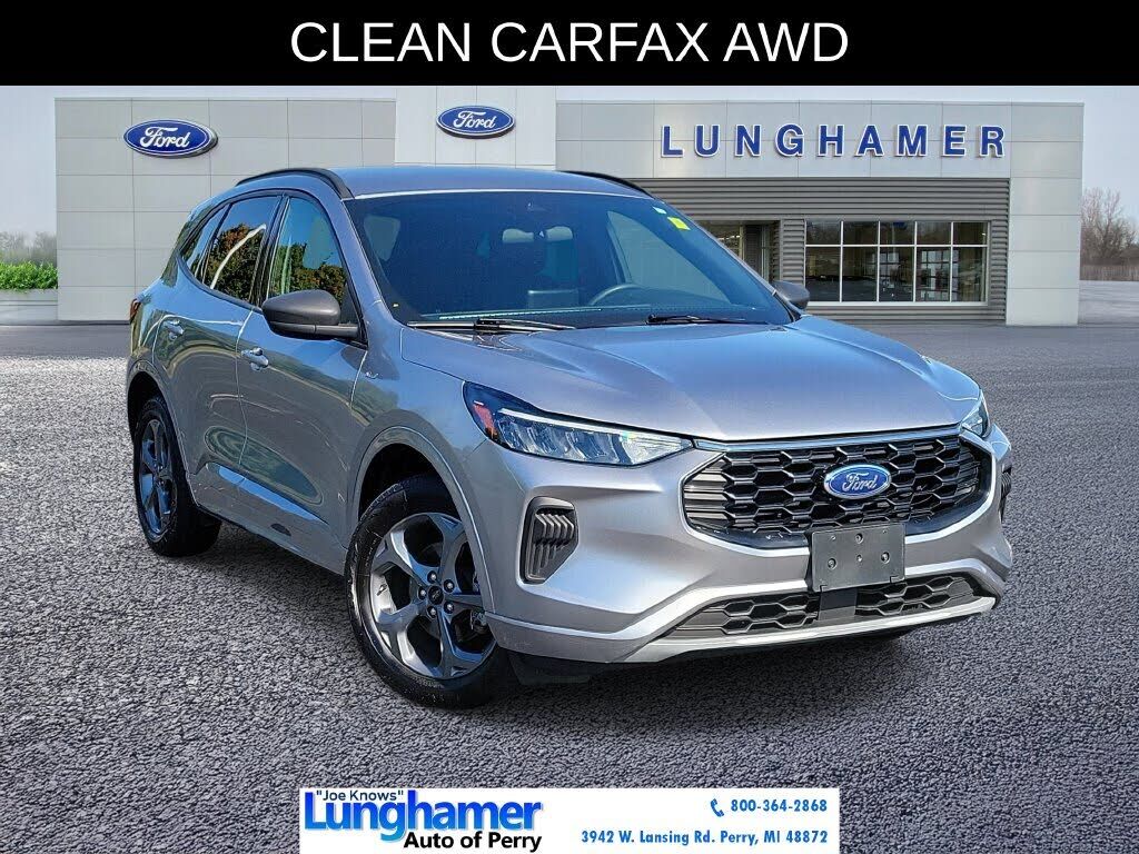 2024 FORD Escape