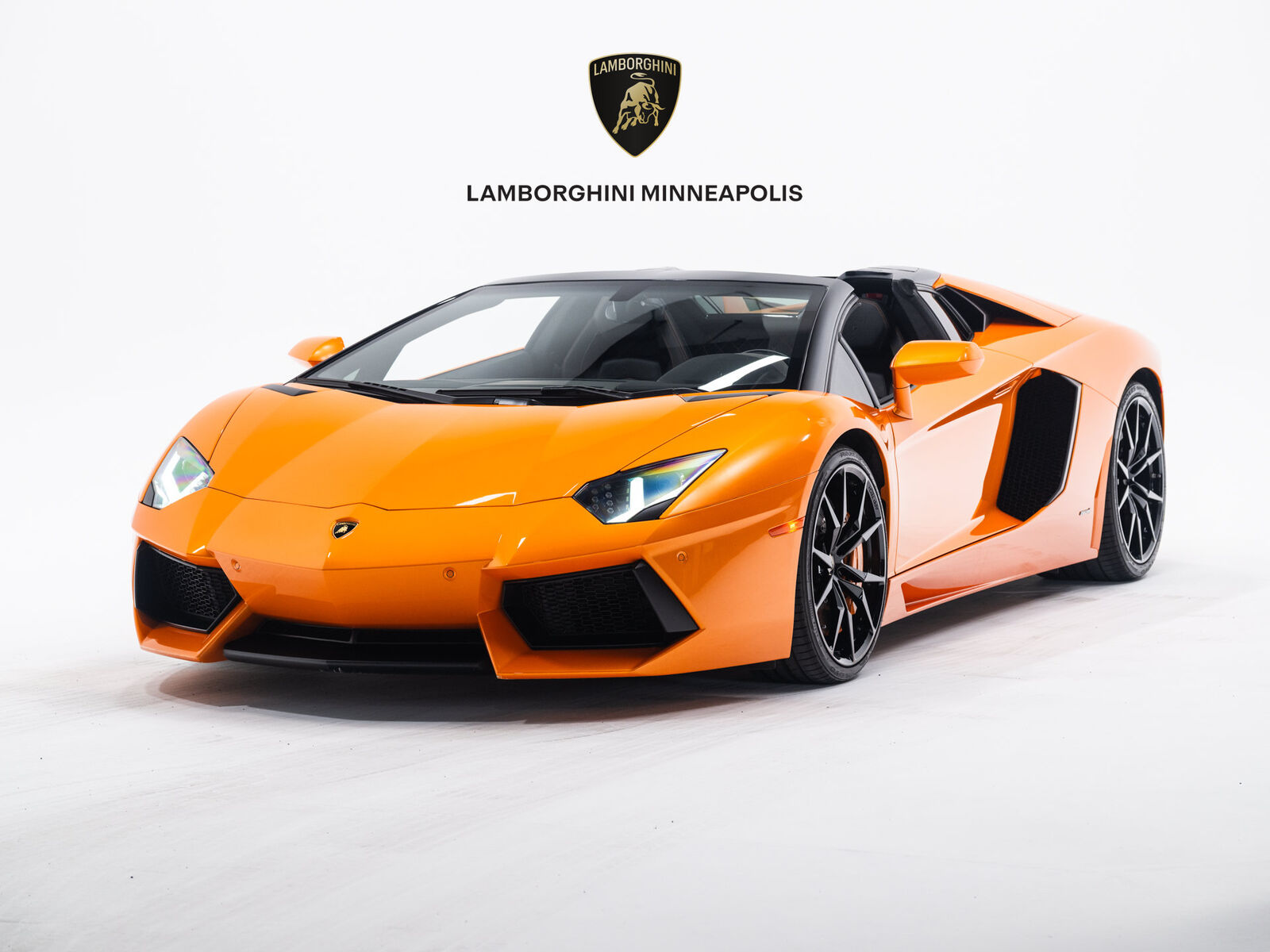 2016 LAMBORGHINI Aventador