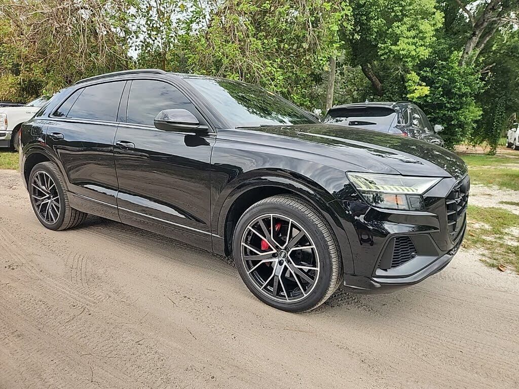 2019 AUDI Q8