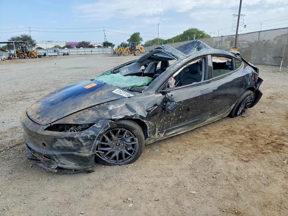 2026 TESLA Model 3