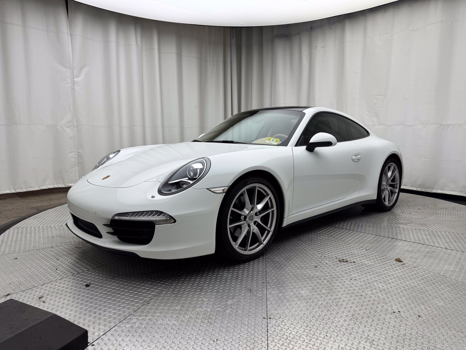 2015 PORSCHE 911