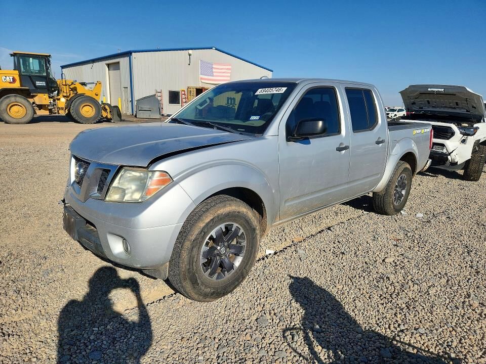 2015 NISSAN Frontier