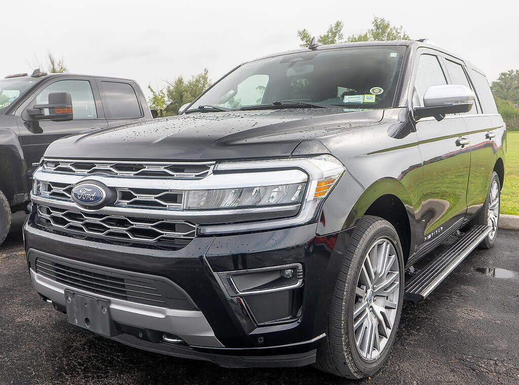 2023 FORD Expedition