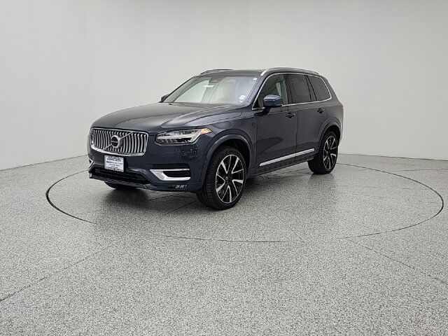 2025 VOLVO XC90