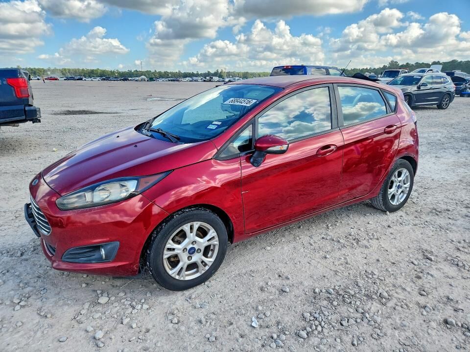 2015 FORD Fiesta