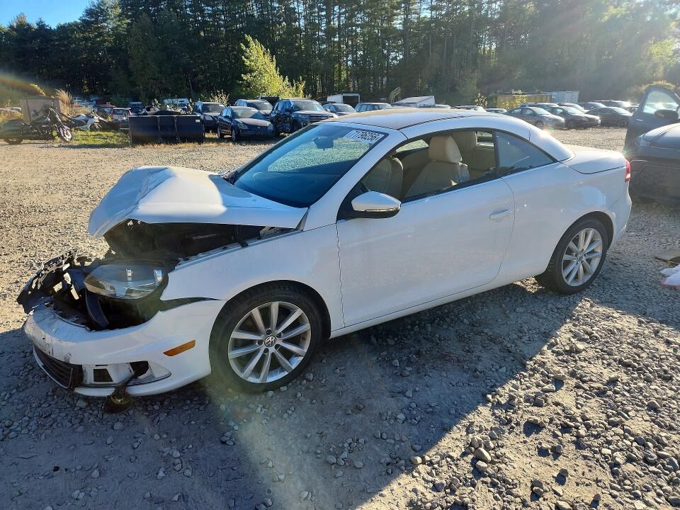 2013 VOLKSWAGEN Eos
