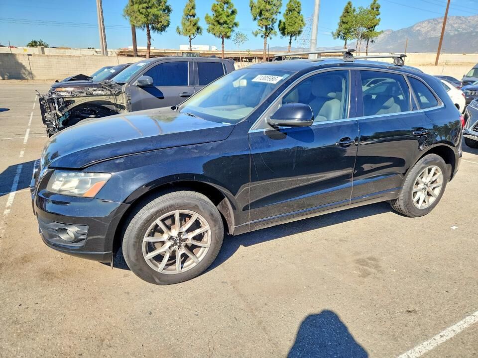 2010 AUDI Q5