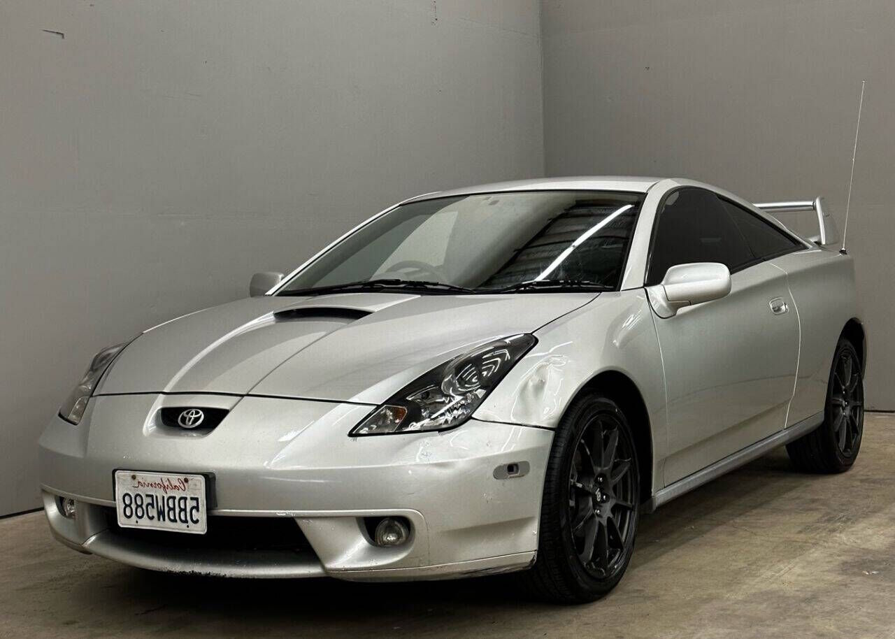2002 TOYOTA Celica