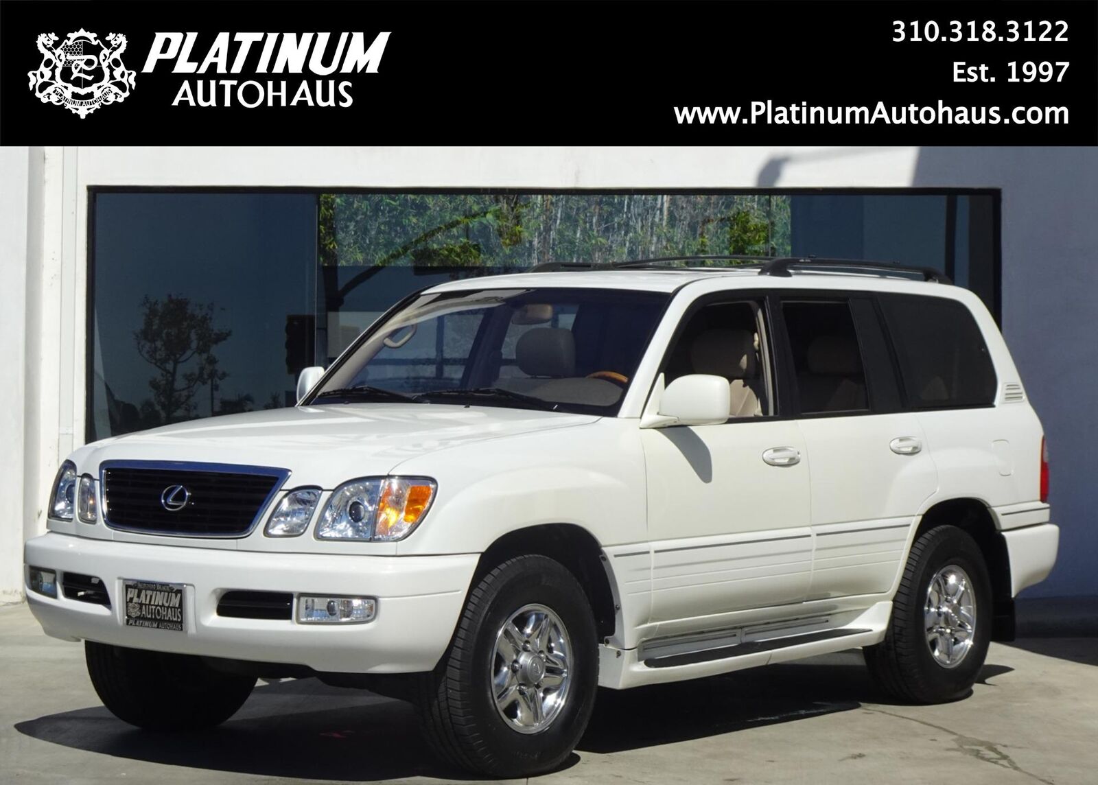 2001 LEXUS LX